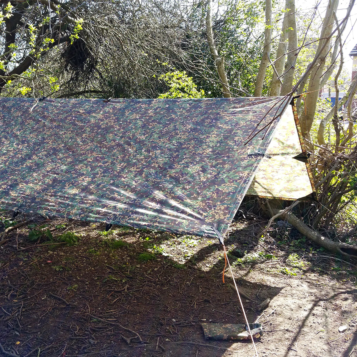DD Tarp 3x3m in MC in the outdoors for camping