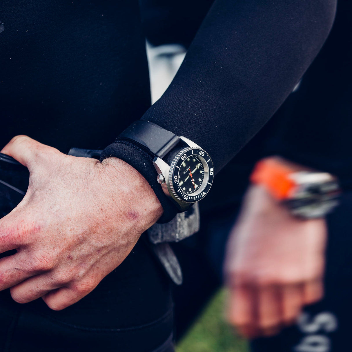 Rotate North Arctic 500m Dive Watch (43mm) in Pitch Black for police, security, professionals