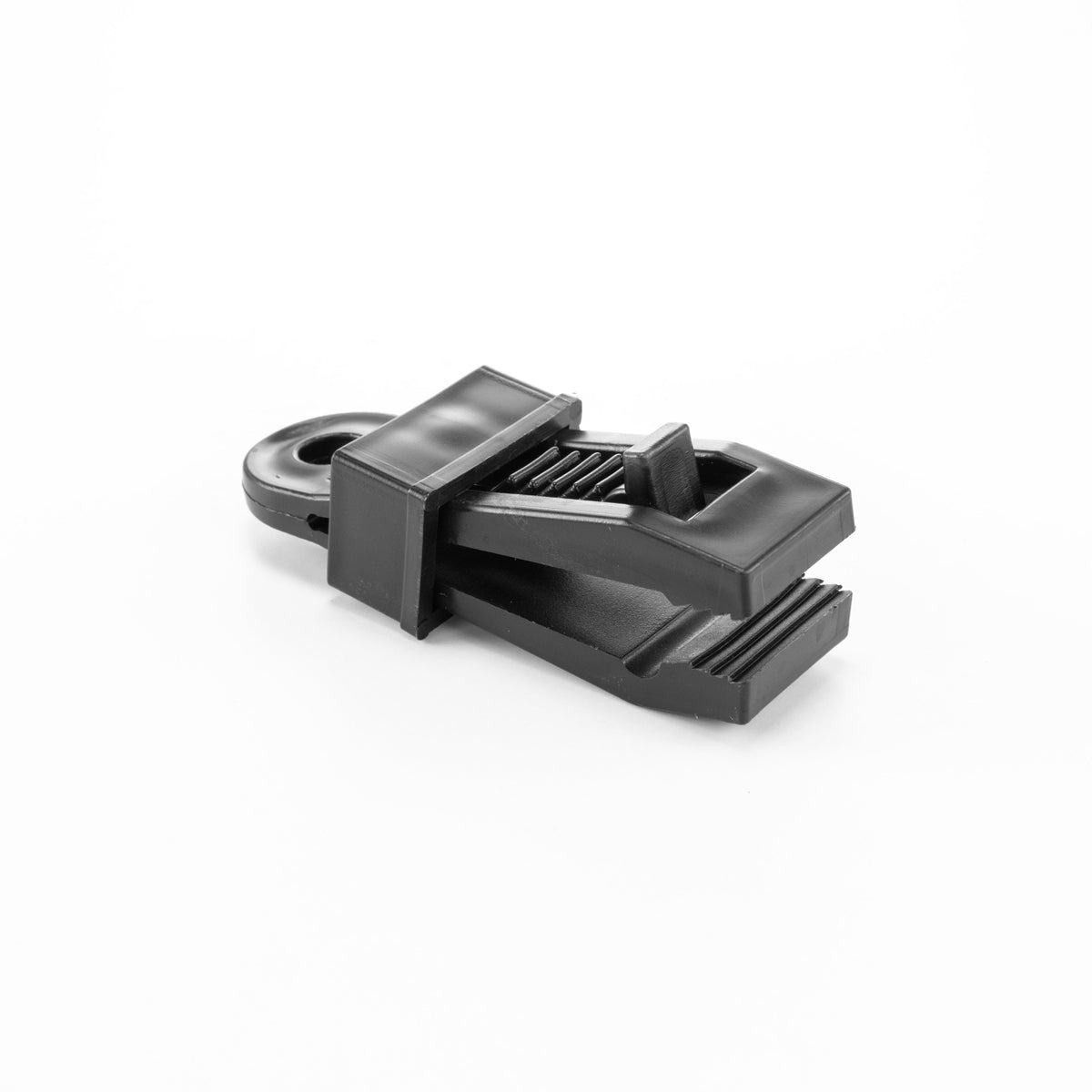 Slide-type tarp clip from the Green S-Grade Tarpaulin with 10m of 6mm Bungee Rope and 10 x Slide Type Tarp Clips, closed