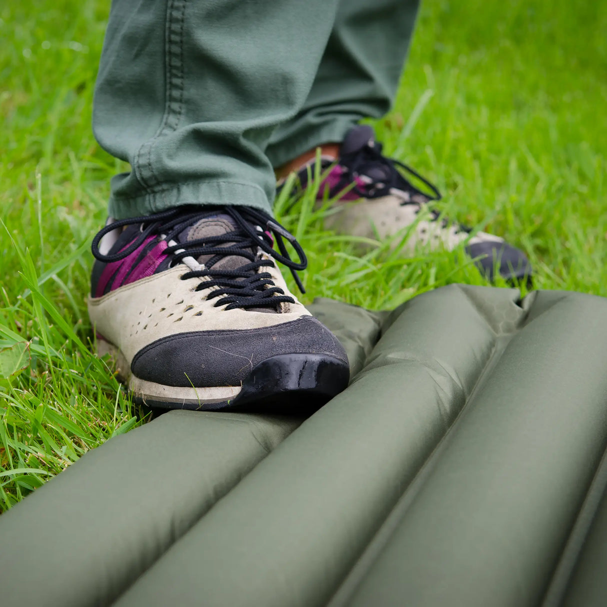 Snugpak Air Mat with Built-In Foot Pump, Olive Green camping sleeping mat - alternative angle