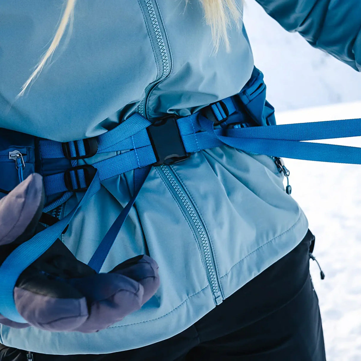 Highlander Ben Nevis Rucksack 52L in grey from the front left on white background