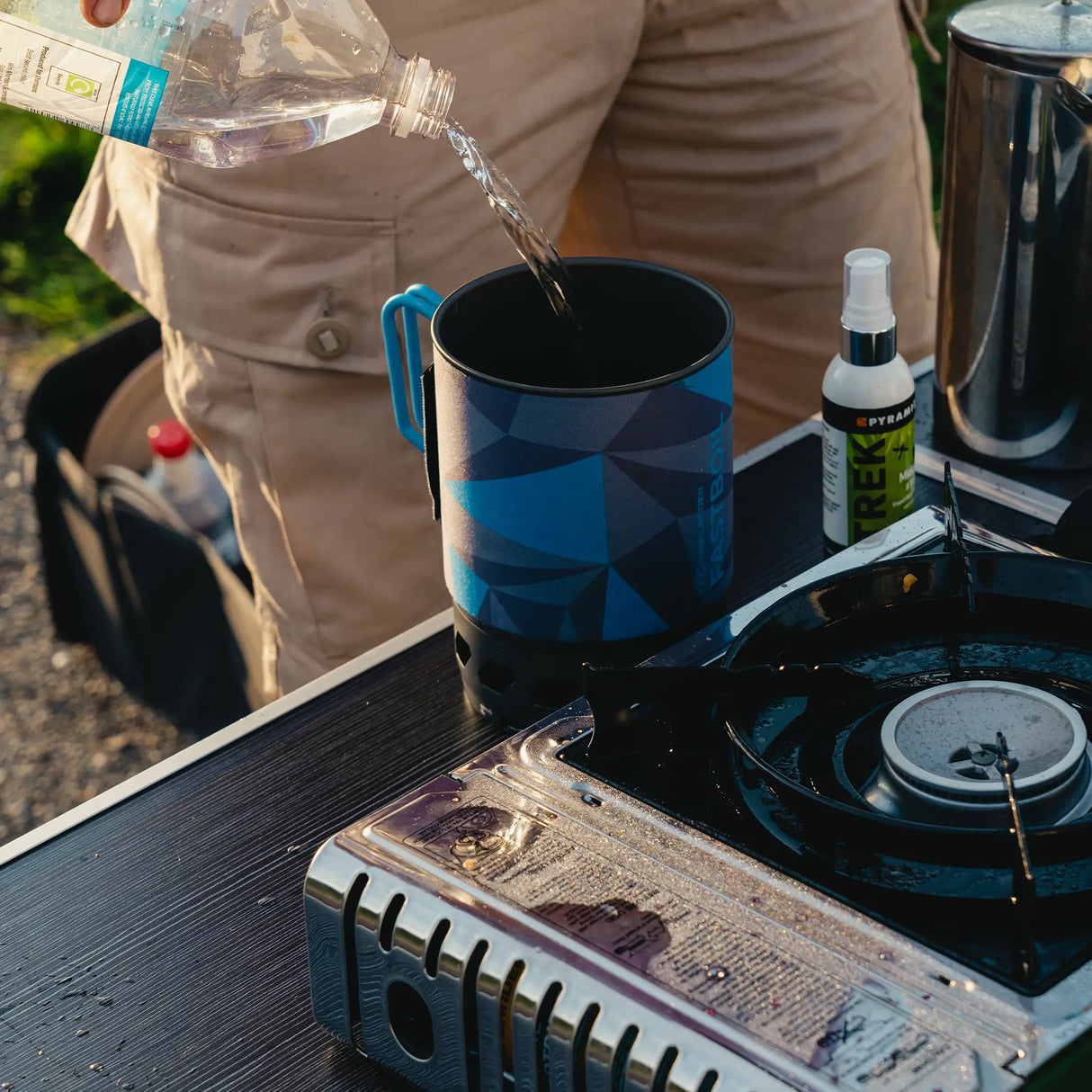 Highlander Blade Fastboil 3 Camping Gas Stove 1.1L in blue lifestyle outdoors