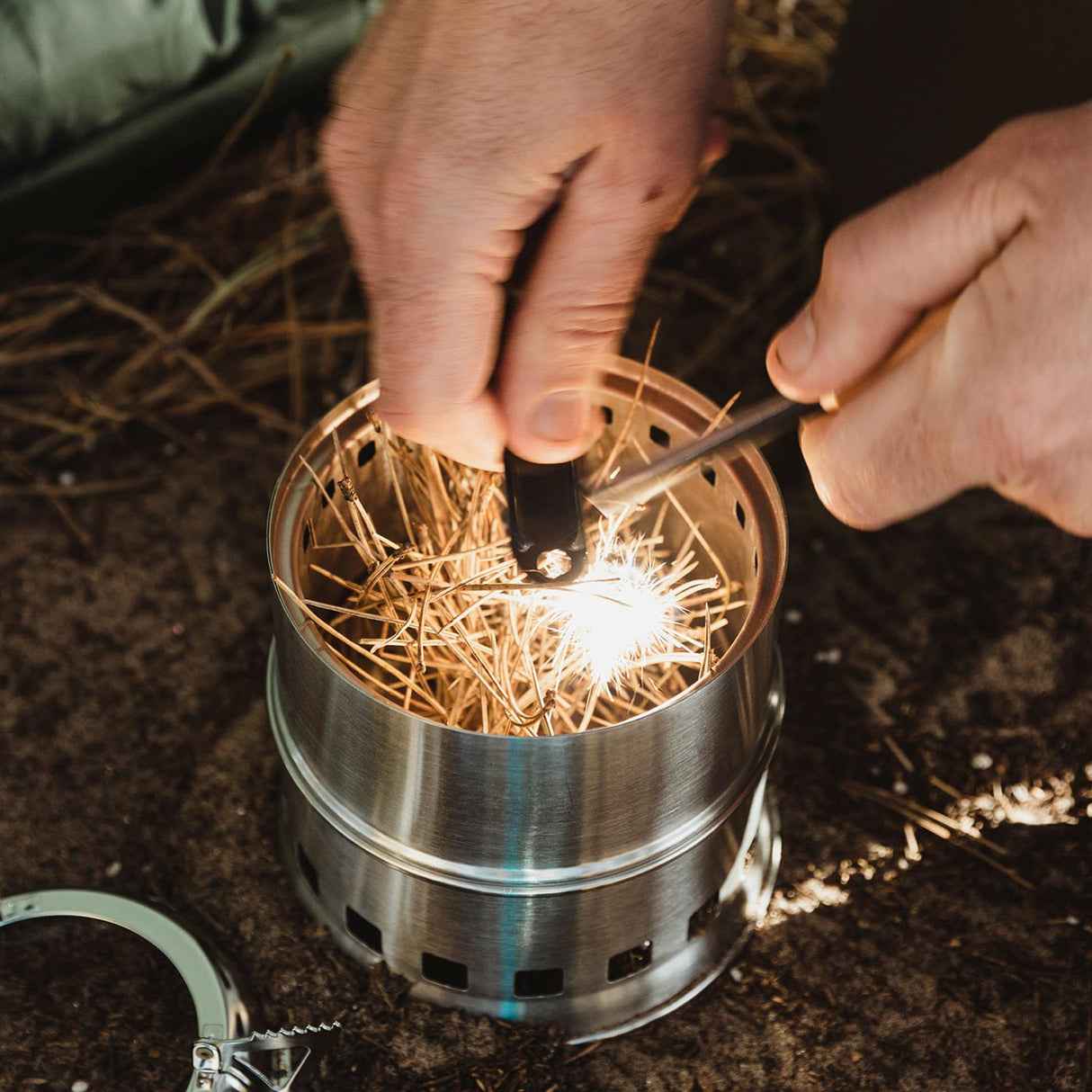 Highlander Cabar Wood Burning Stove | Task Outdoor