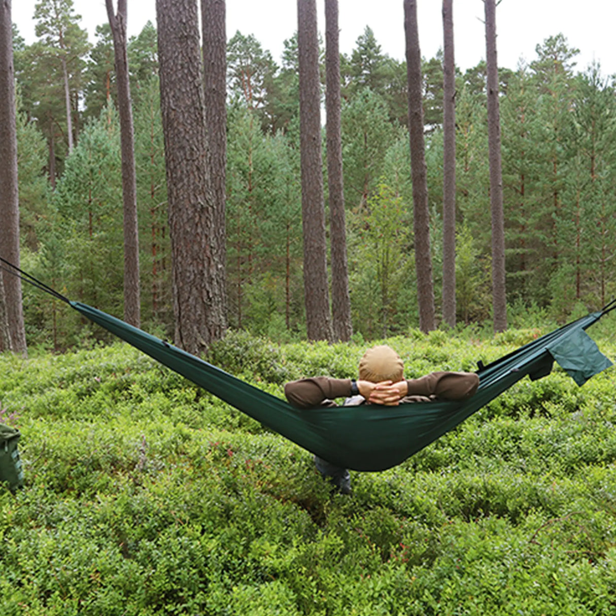 DD Camping Hammock in olive green for camping
