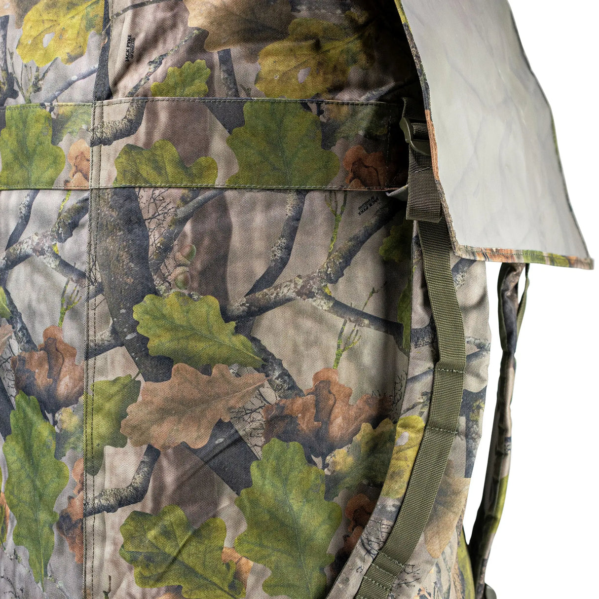 Jack Pyke Decoy Bag 120L in Evo Camo close up of straps