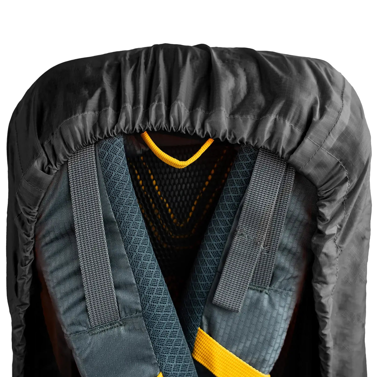 Highlander Duck's Back Rucksack Cover Black Rear | Task Outdoor