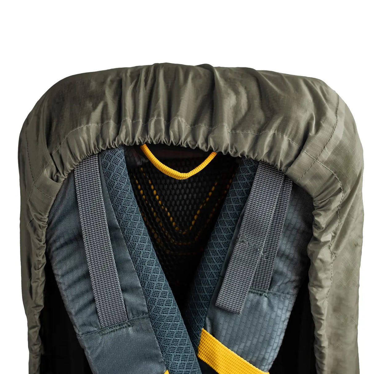 Highlander Duck's Back Rucksack Cover Ranger Green Rear | Task Outdoor