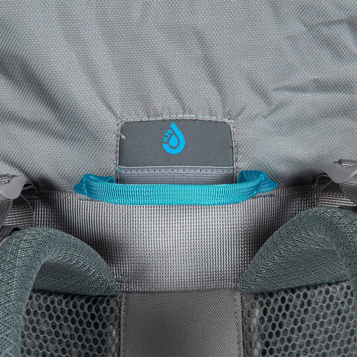 Highlander Ivar Women's 38L Rucksack grey hydration port - on white background