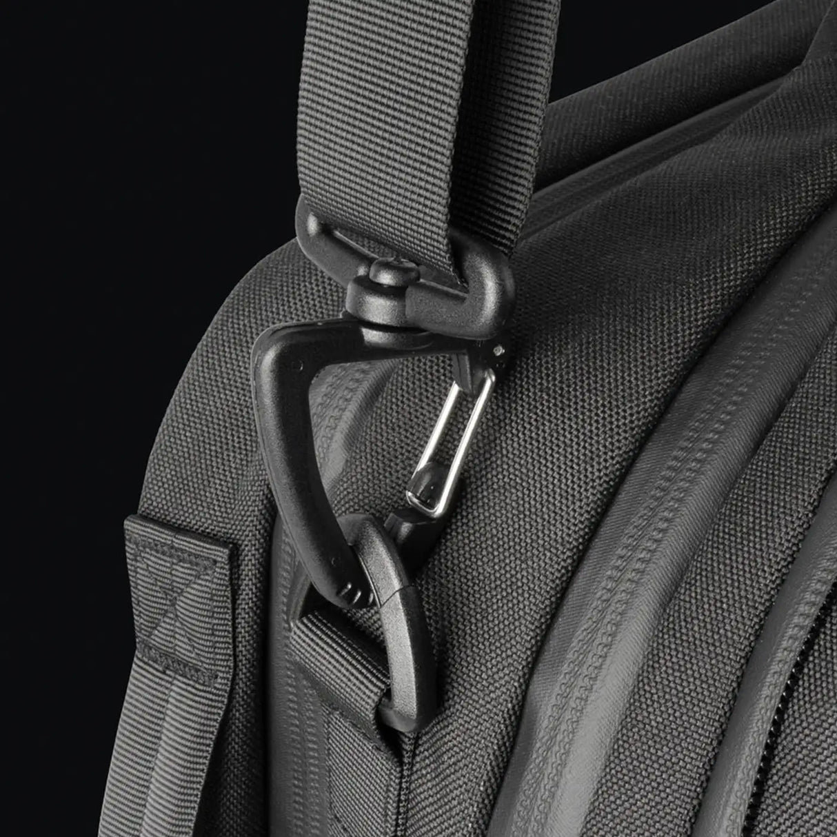 Stoirm Tactical Messenger Bag Black | Task Outdoor