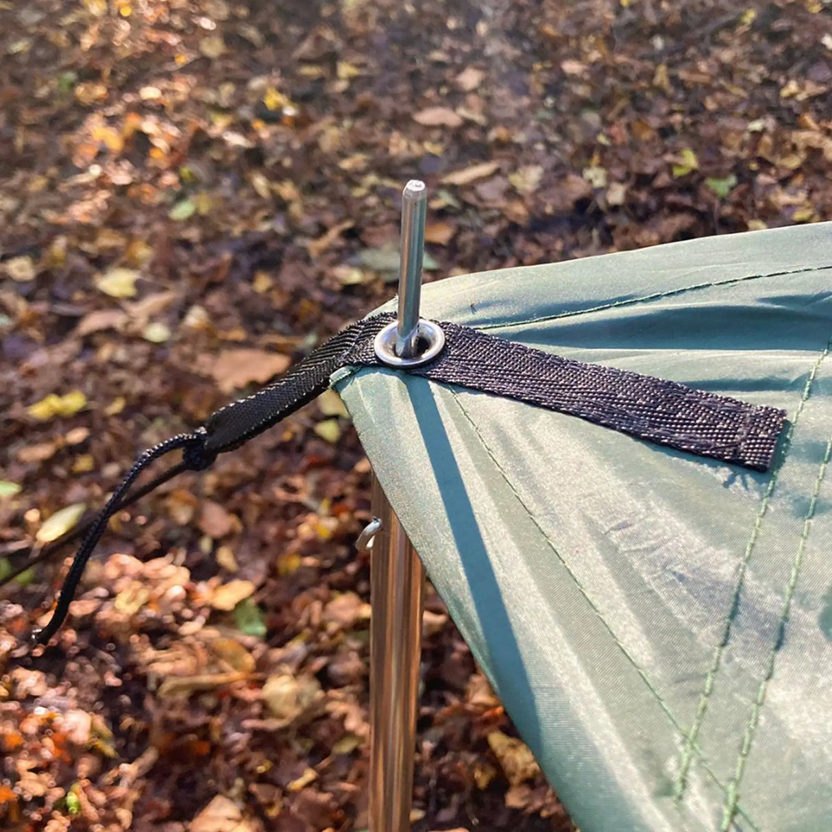DD 3x3 Pro Tarp in olive green for camping