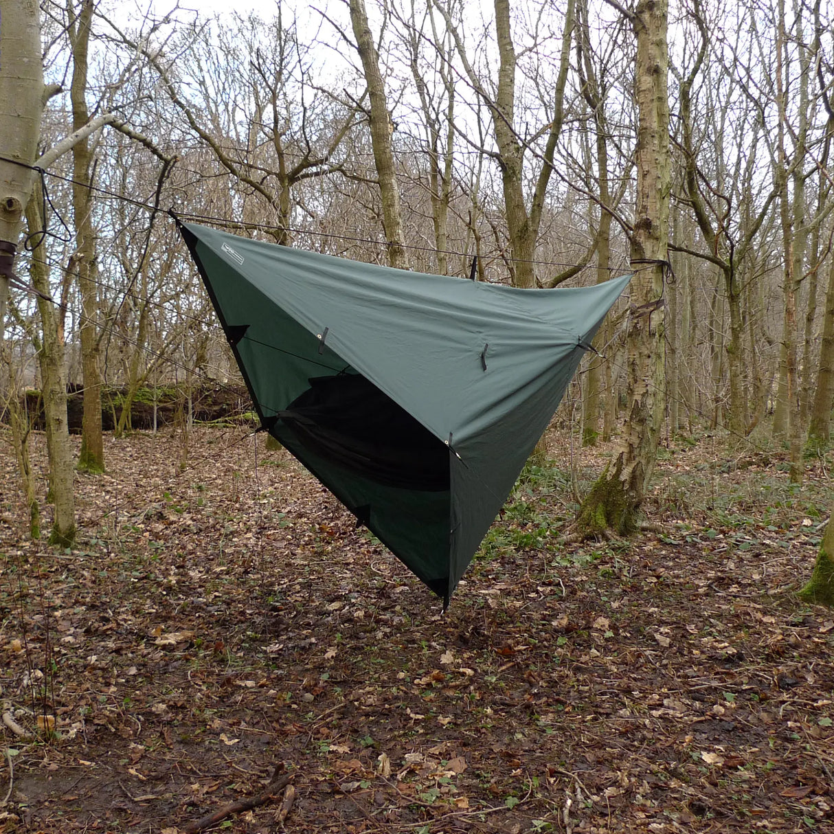 DD 3x3 Pro Tarp in olive green for camping