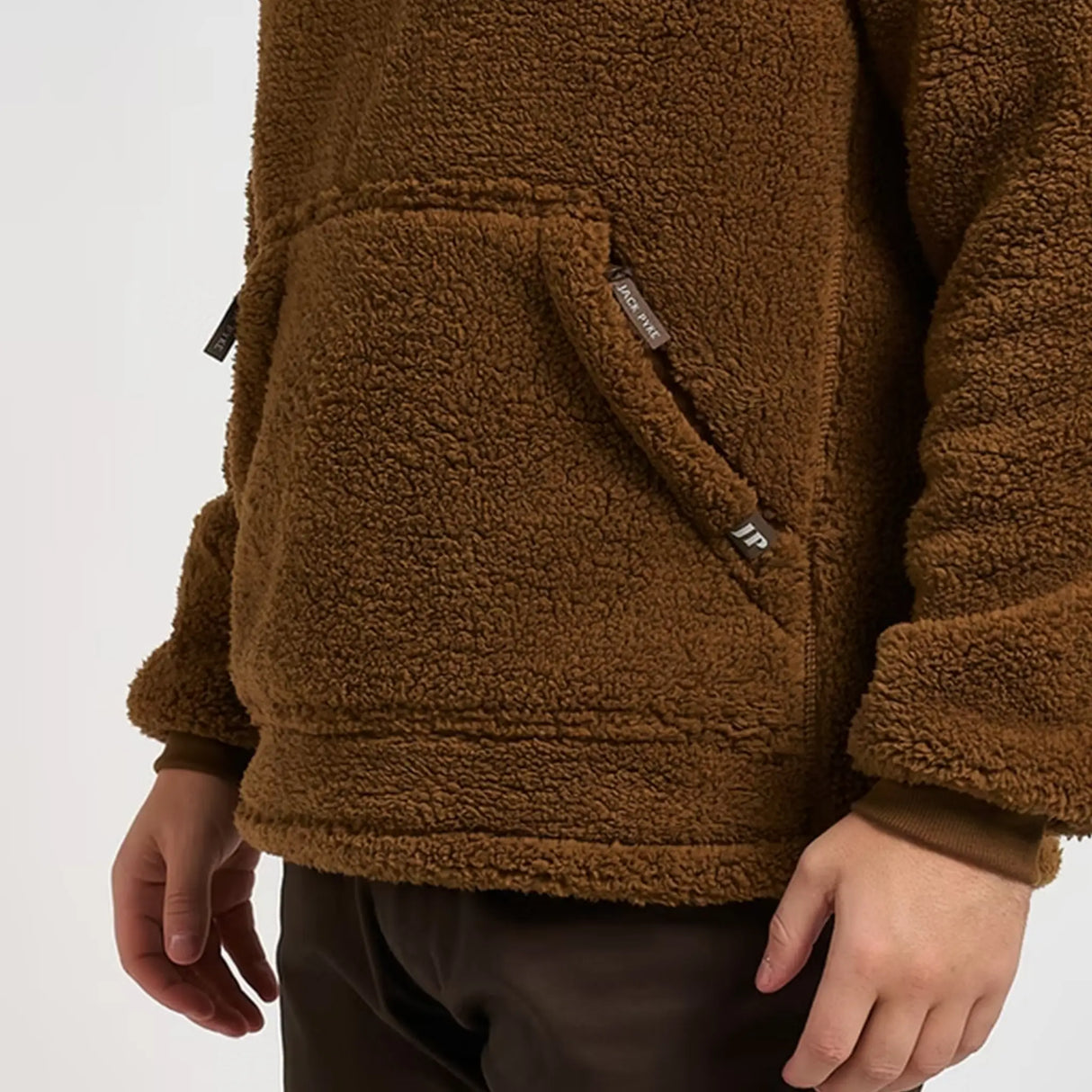 Jack Pyke Sherpa Fleece Hoodie Gen2 in camel close up of zip