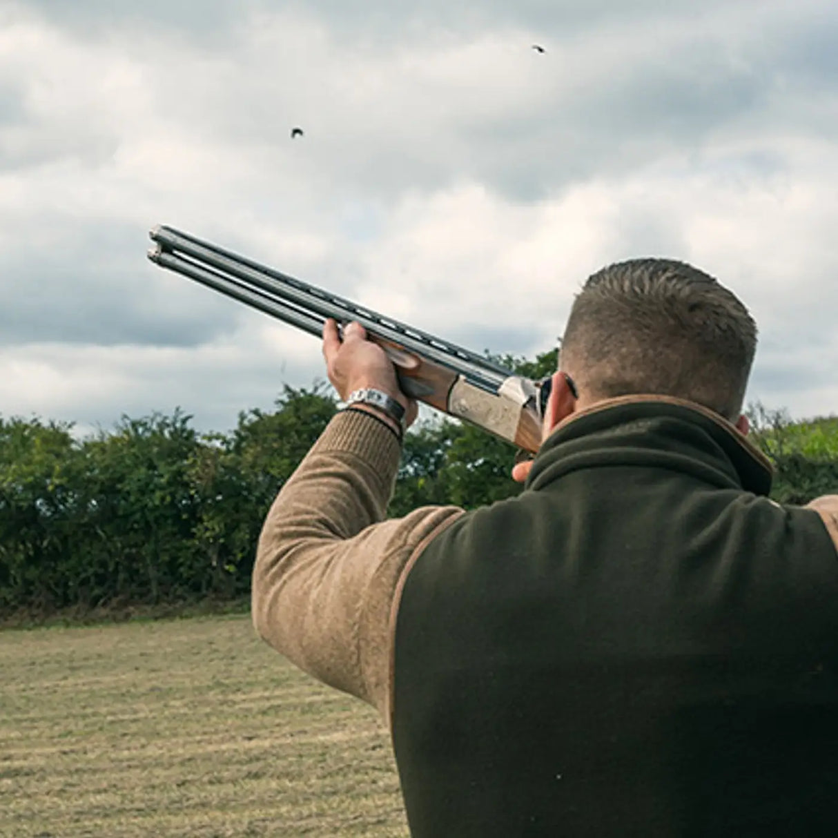 Jack Pyke Shooters Fleece Gilet Dark Olive Lifestyle | Task Outdoor