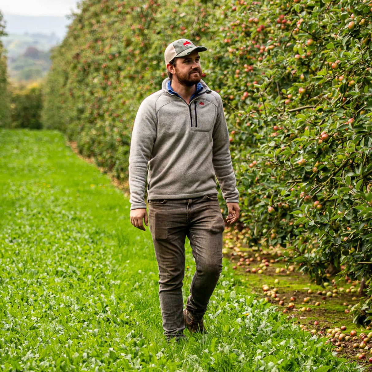 Sugar Loaf Fell Half Zip Fleece Top in Ash Grey for outdoor work