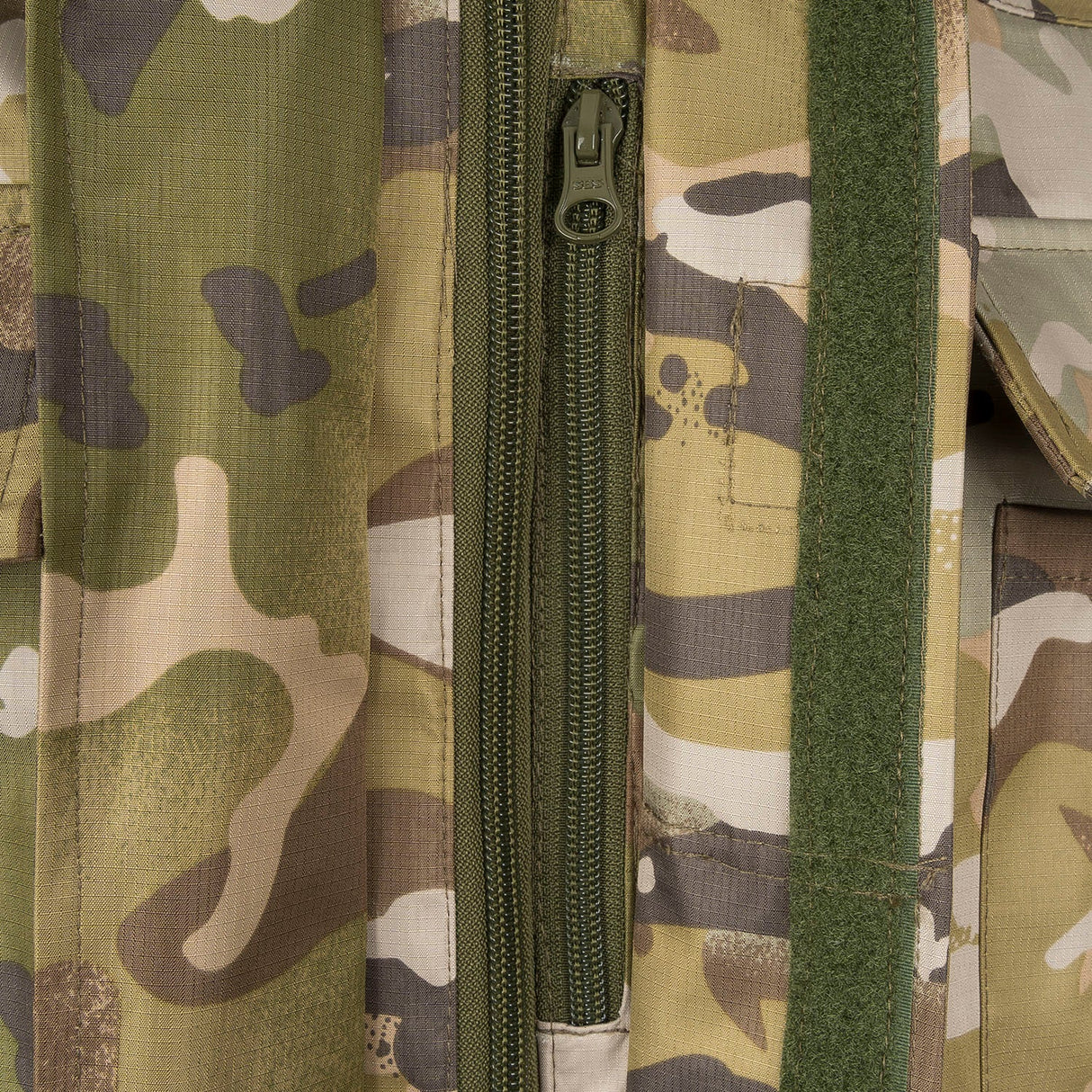 Highlander Typhoon Waterproof Jacket HMTC Camo | Task Outdoor