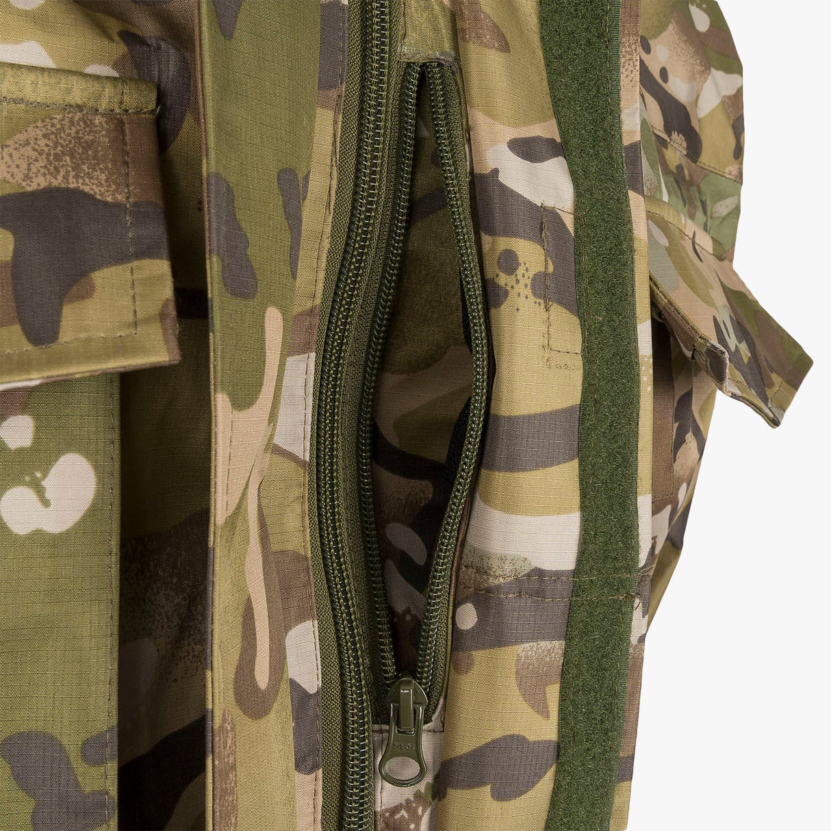 Highlander Typhoon Waterproof Jacket HMTC Camo | Task Outdoor