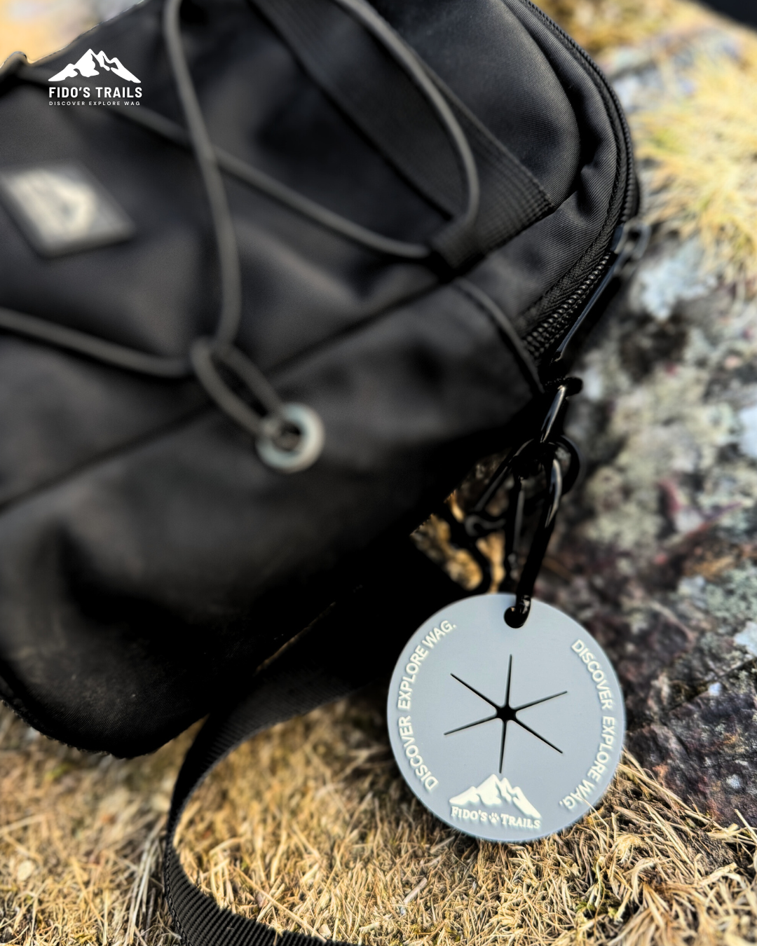 Fido's Trails Poo Bag Tag | Hands-Free Clip - Mountain Grey