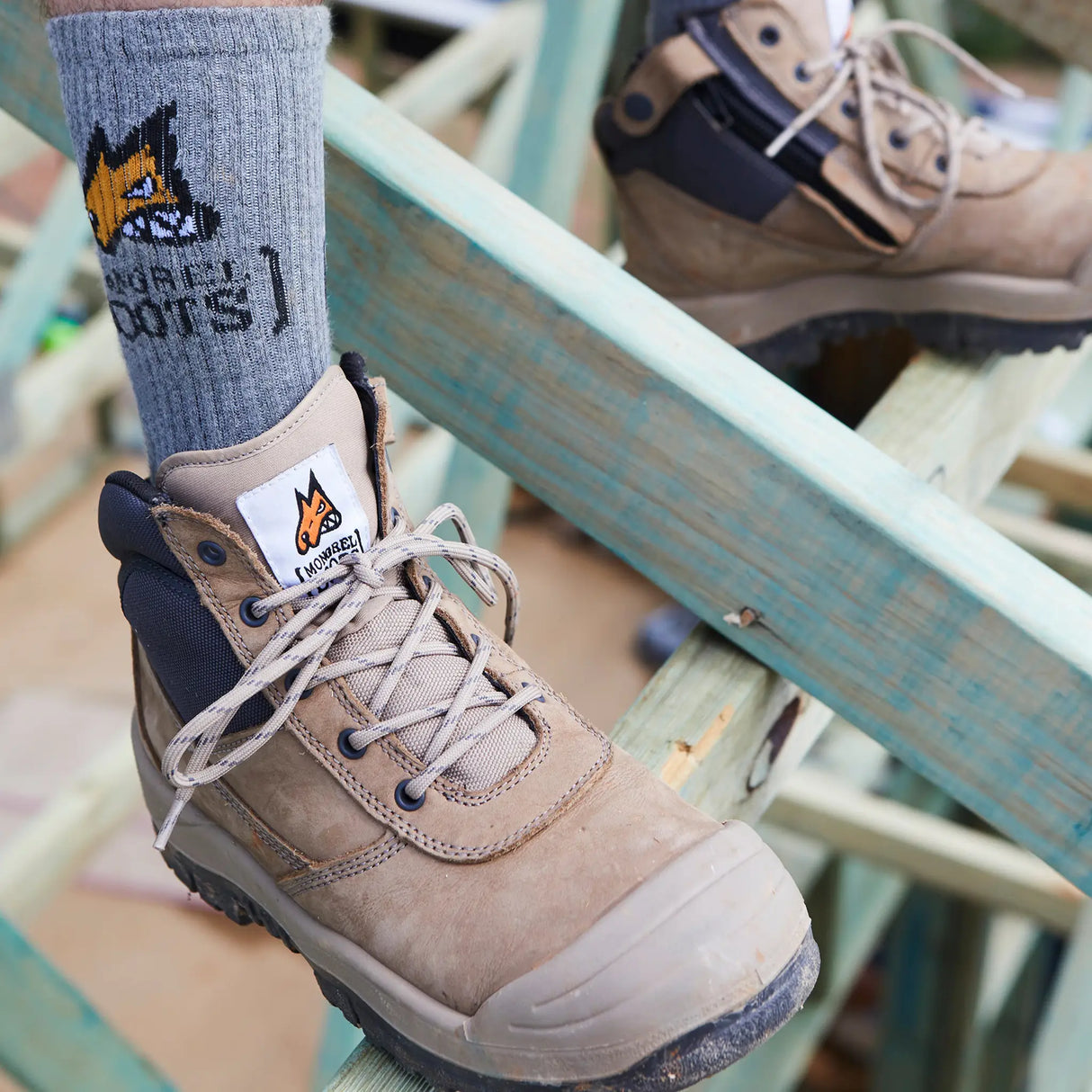 Mongrel 461 Side Zip Safety Boots with Scuff Cap - Stone