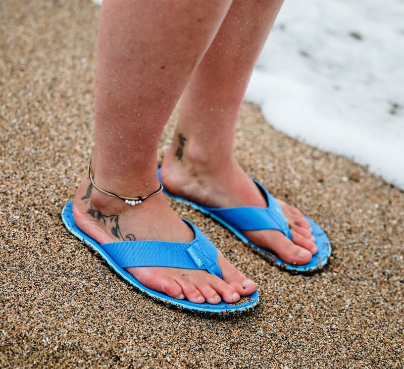 Gumbies Duckbill Flip-Flops - Women's Navy alternate view 2