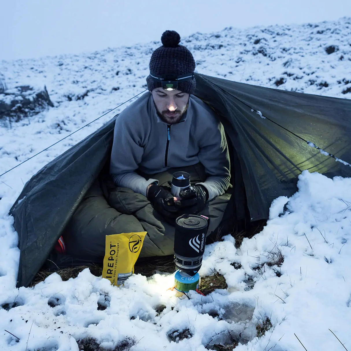 Snugpak Ionosphere IX Tent in the Snow | Task Outdoor