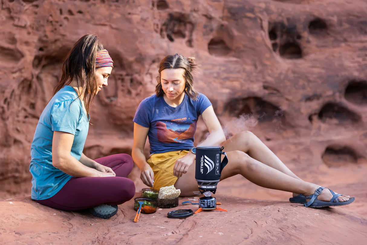 Jetboil SuMo Cooking System - Carbon side profile