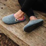 Gumbies Outback Slippers - Women's Grey & Pink alternate view 3