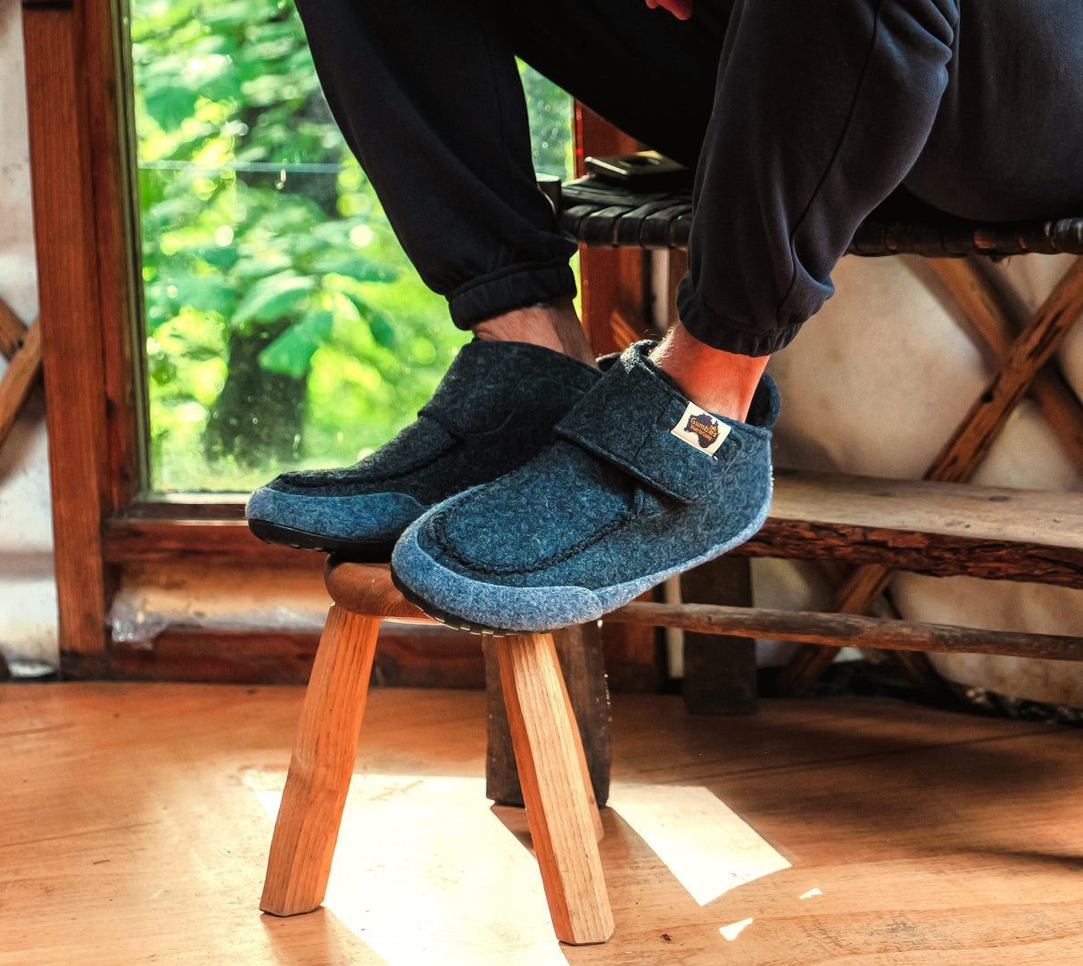 Gumbies Quokka Slipper Boots - Men's Charcoal & Grey alternate view 2