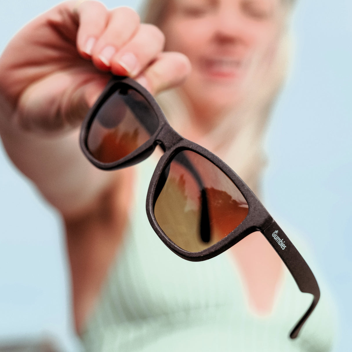 Gumbies Wilpena Sunglasses - Coffee alternate view 3