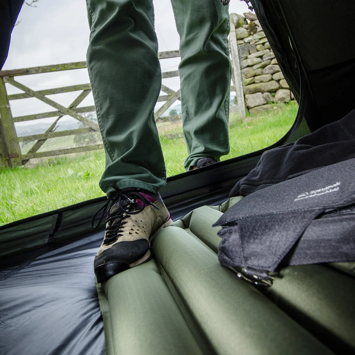 Snugpak Air Mat with Built-In Foot Pump, Olive Green camping sleeping mat - top-down view