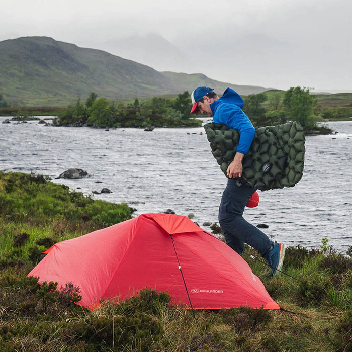 Highlander Blackthorn 1 Tent Winter Lifestyle | Task Outdoor