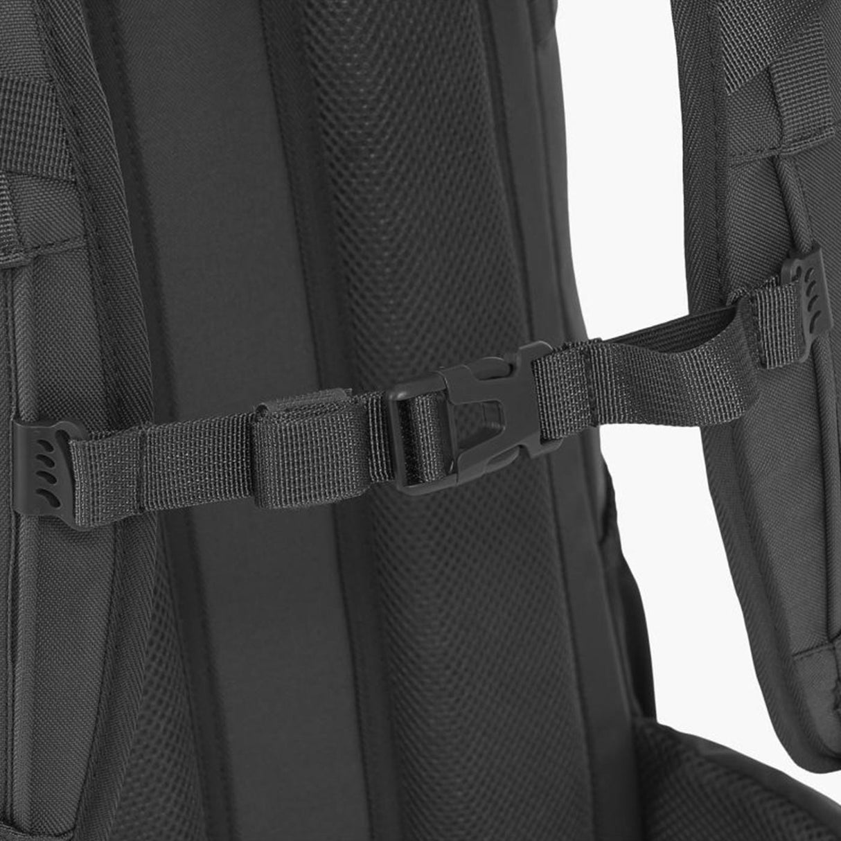 Highlander Eagle 2 Rucksack 30L: MOLLE Tactical Backpack