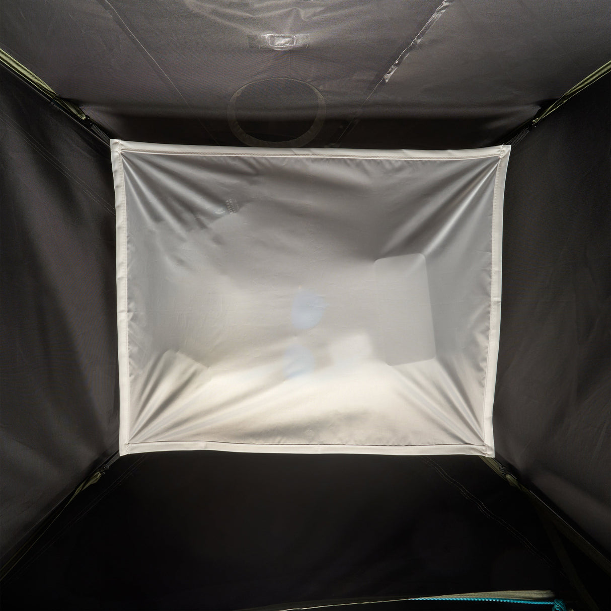 Kelty Daydreamer 4P Blackout Tent