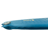 Highlander Kit Compact 30mm Self-Inflating Sleeping Mat in deep blue close up of side