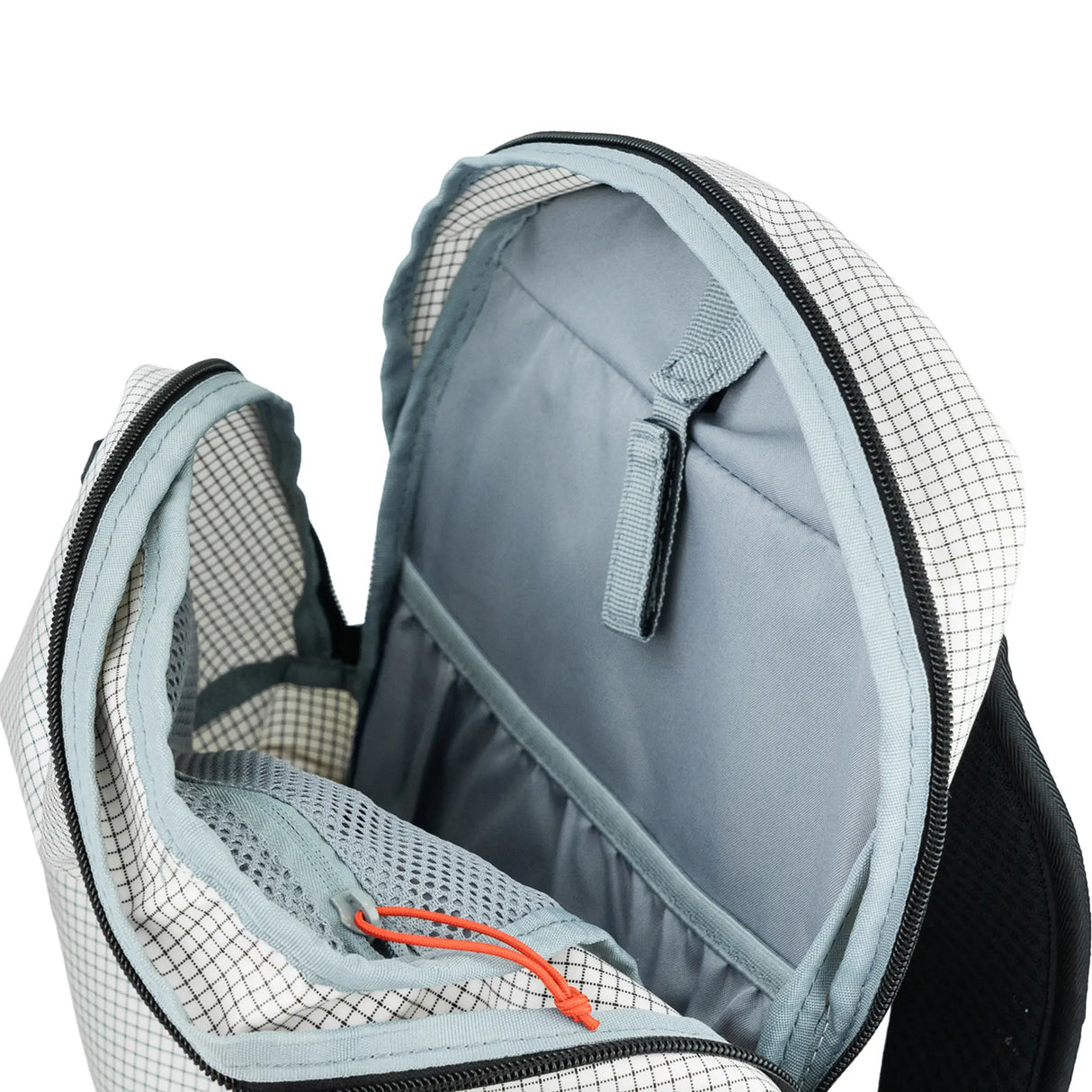 Highlander Kynetik Rucksack 15L in White - main compartment unzipped showing the grey lining, mesh pocket and internal sleeve