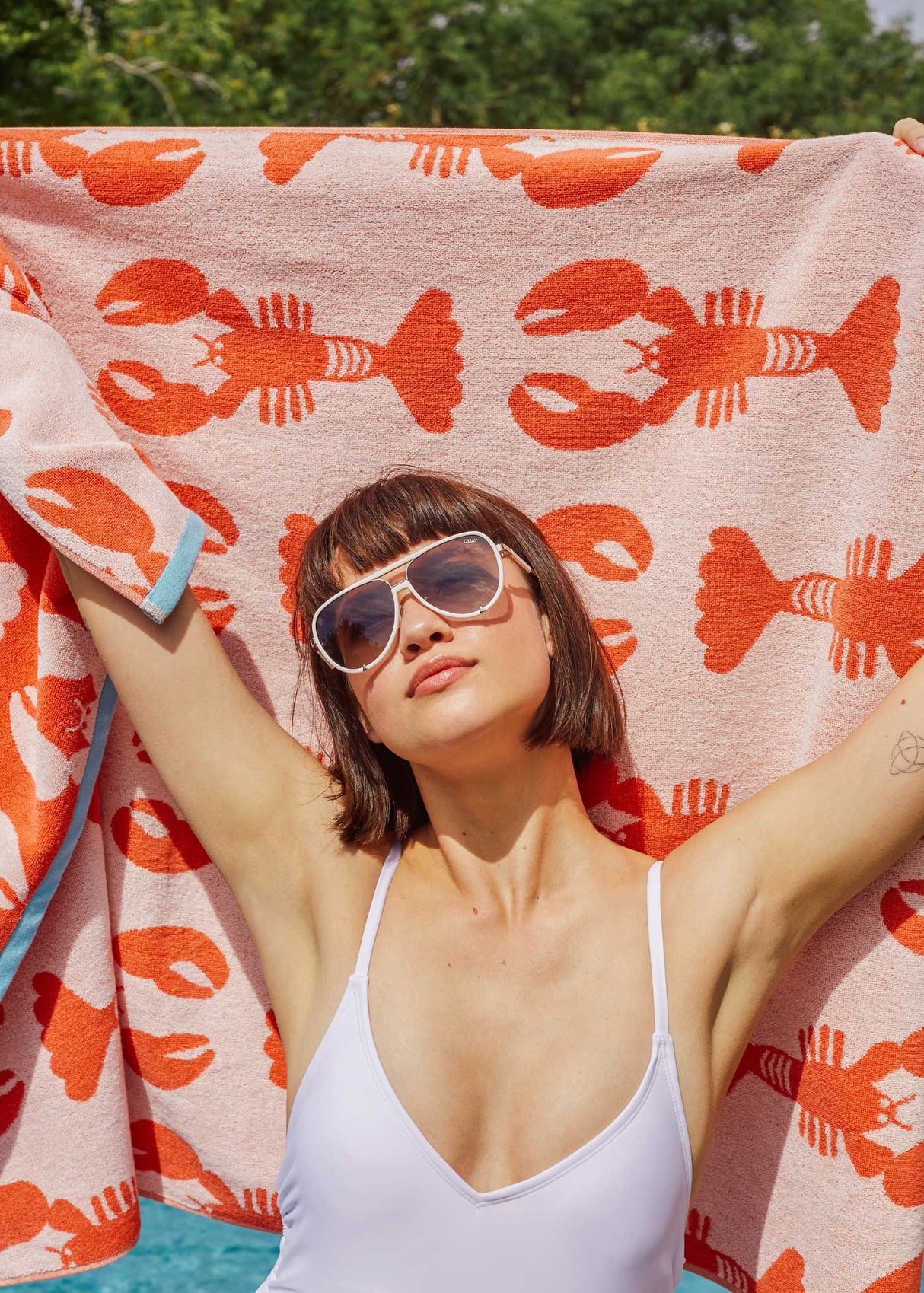 Anorak Lobsters Organic Cotton Towel - Coral and pink colourway front