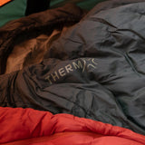 Vango Mantis 300 Sleeping Bag in pine green for camping