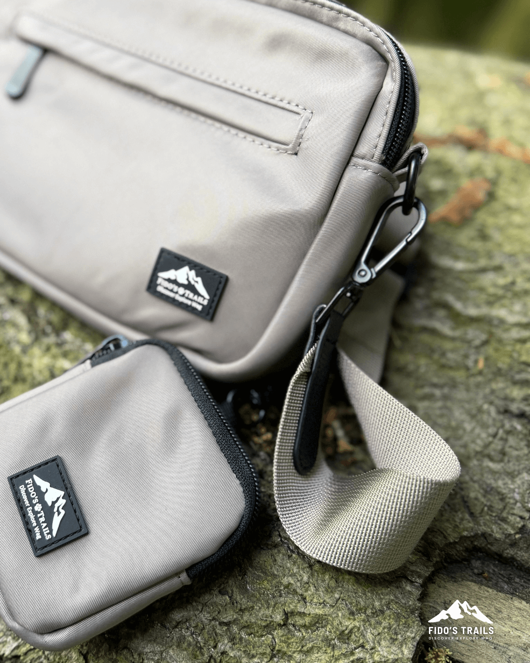 Fido's Trails Dog Walking Bag | Mini Treat Pouch - Mushroom