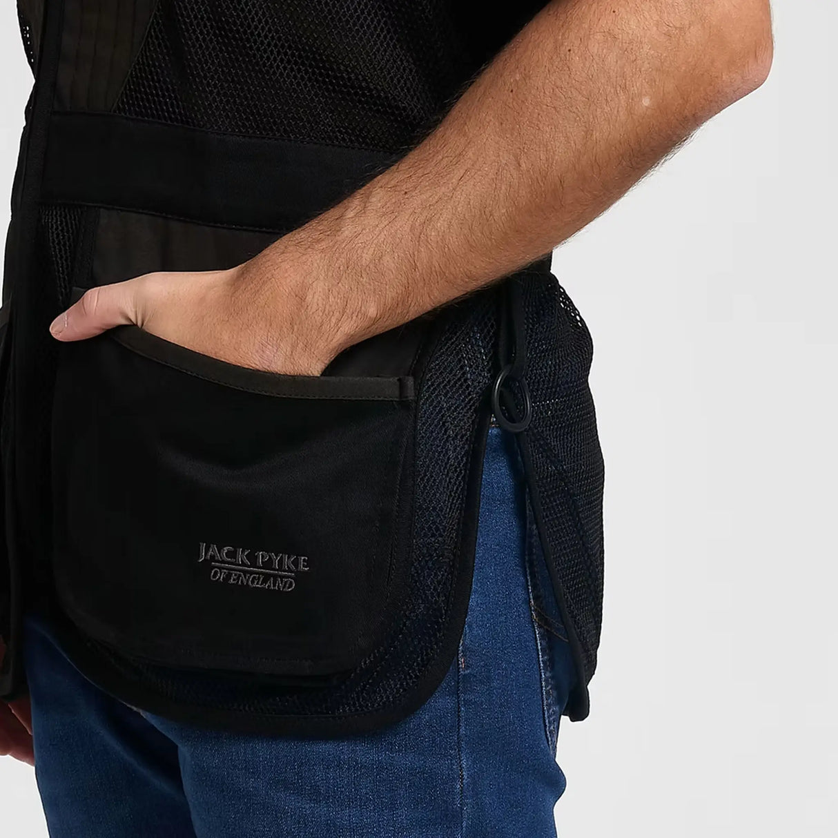 Jack Pyke Sporting Skeet Vest in black close up cartridge pocket
