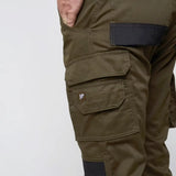 Jack Pyke Technical Work Trousers in green close up of cargo leg pocket