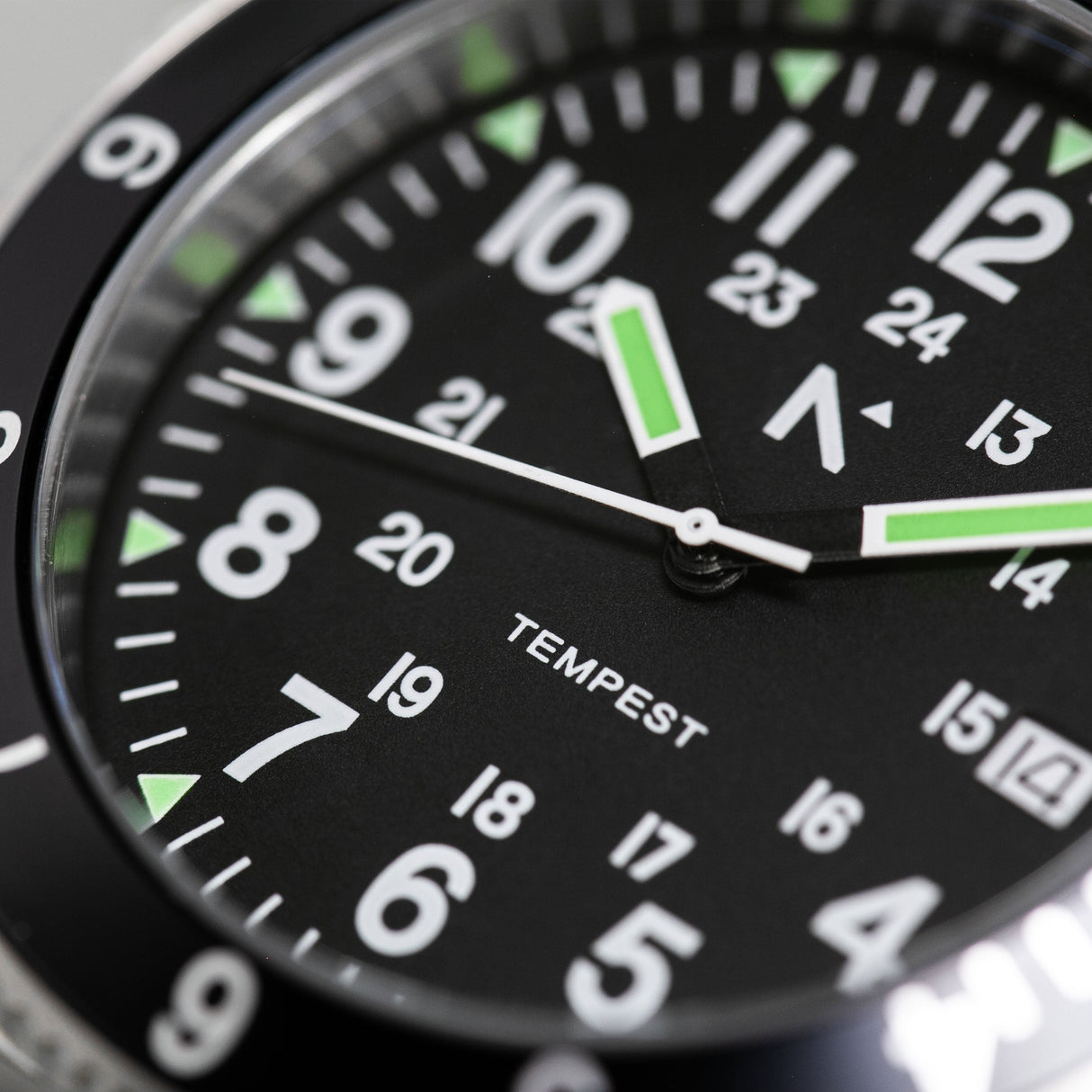 Rotate North Tempest' Quartz Navigator Watch (40mm) - Seal Black