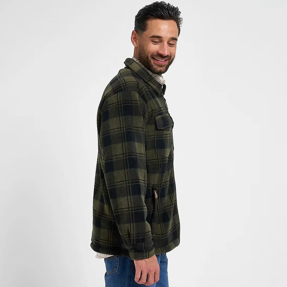 Jack Pyke Tundra Shirt in green from the side on white background