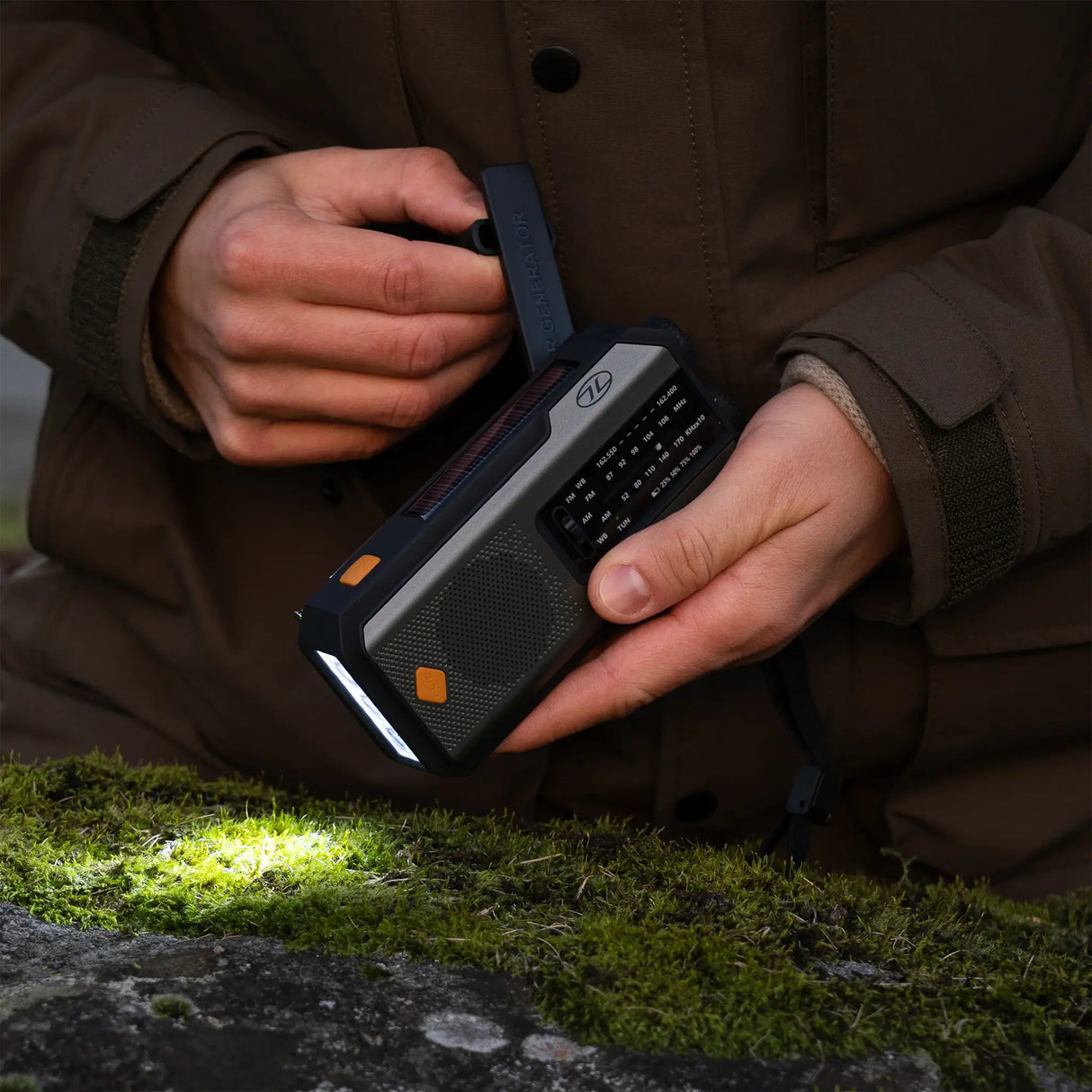 Highlander Universal Survival Emergency Hub for bushcraft, outdoor